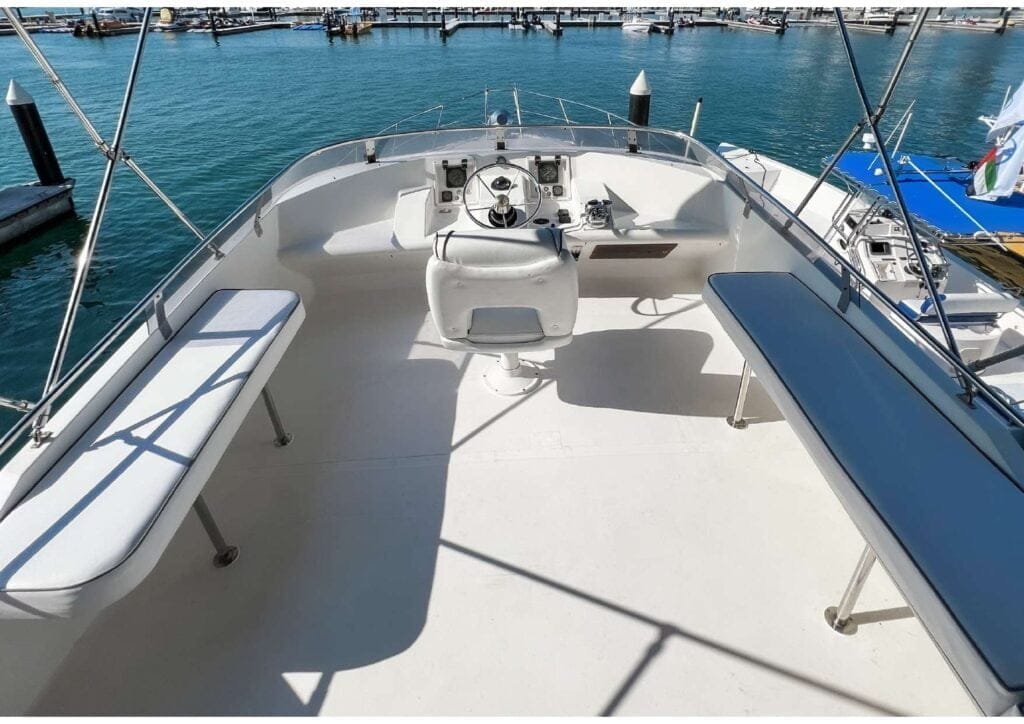 Luxury Vip Yacht Rentals in Dubai book 55ft ariel Luxury Yacht in dubai