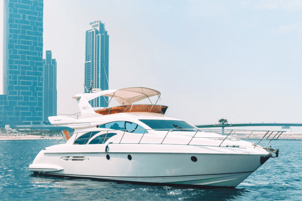 Luxury yacht charter rental dubai