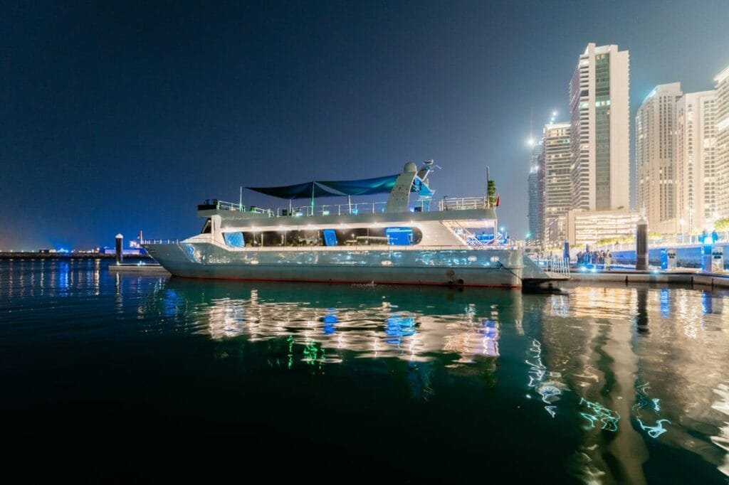 Book 120 ft sweet luxury yacht rental dubai