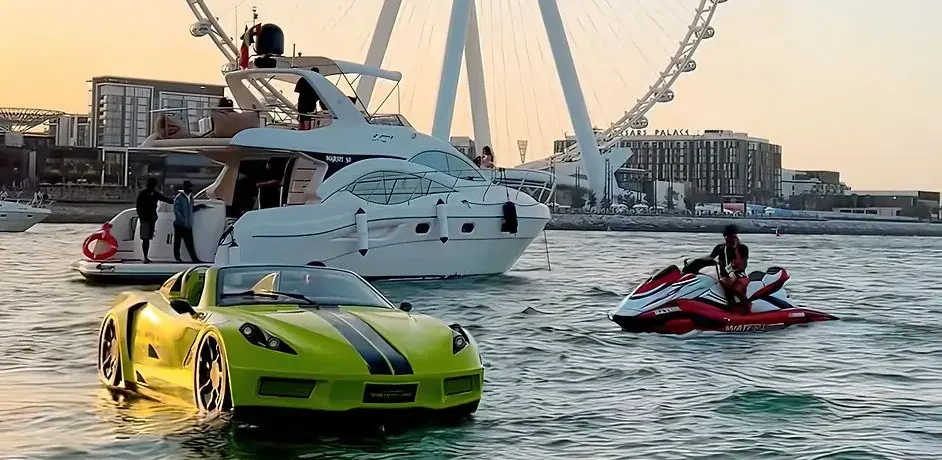 book water sports with luxury yachts in dubai rsy yacht rentals.. (2)