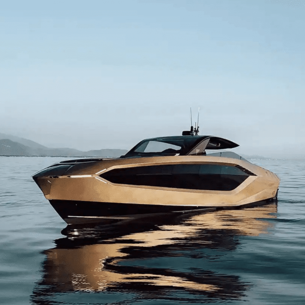 Book Luxury Yacht rental in dubai
