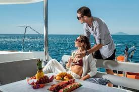honeymoon yacht rental