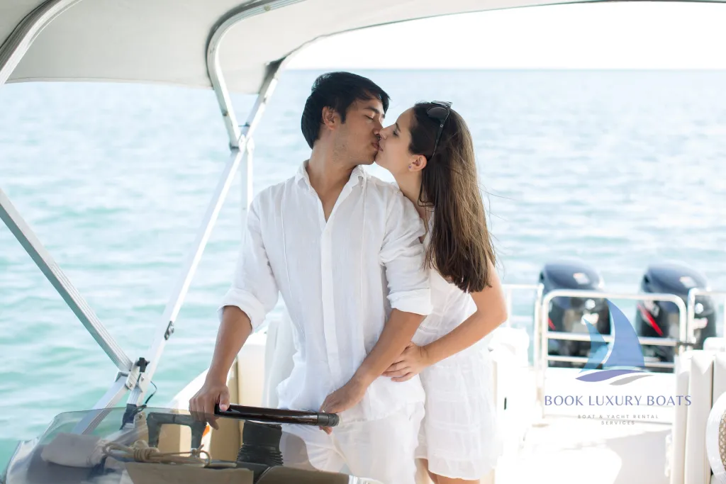 luxury yacht wedding