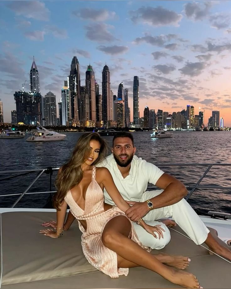 Corporate yacht rental and honeymoon packages Dubai Marina