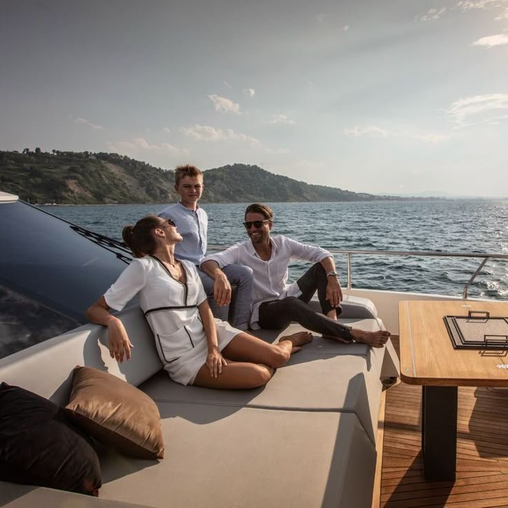 corporate event yacht dubai