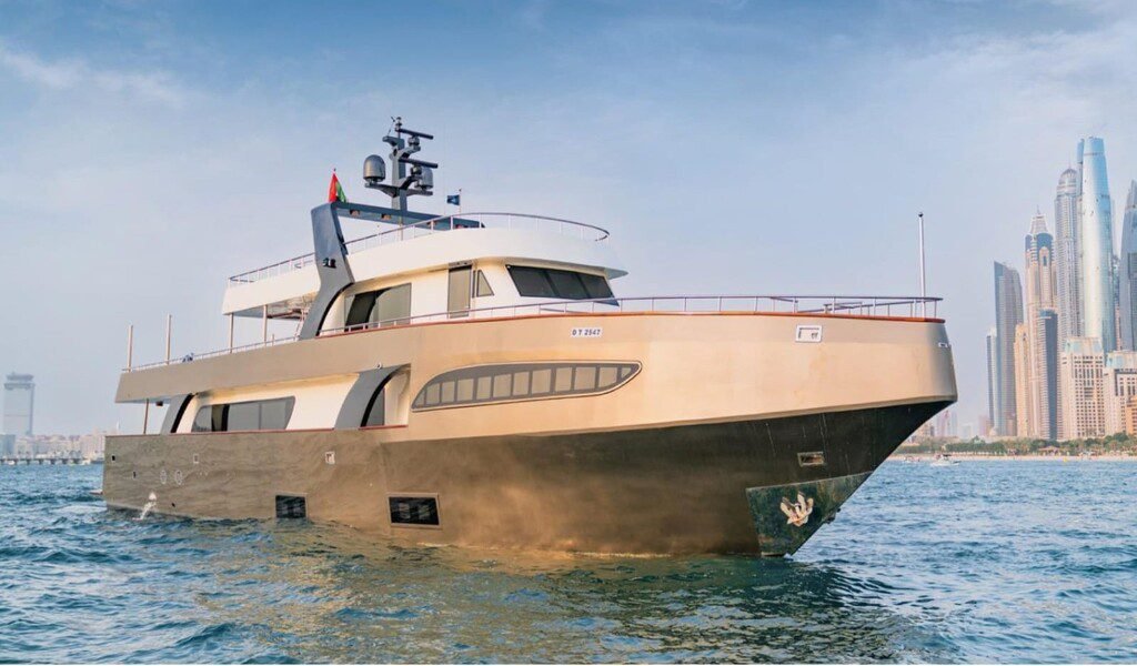 150ft Enzo image 18