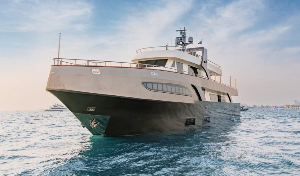 150ft Enzo image 19