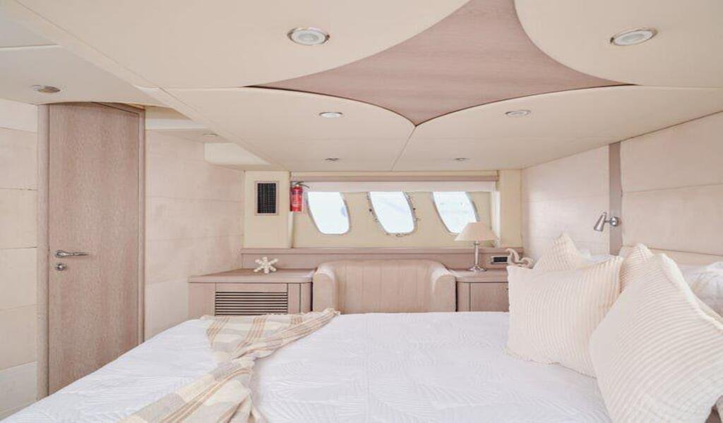 70FT Sunseeker image 5