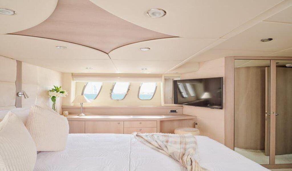 70FT Sunseeker image 6