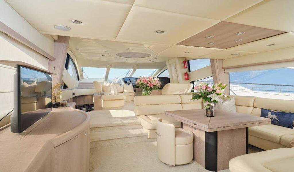 70FT Sunseeker image 3