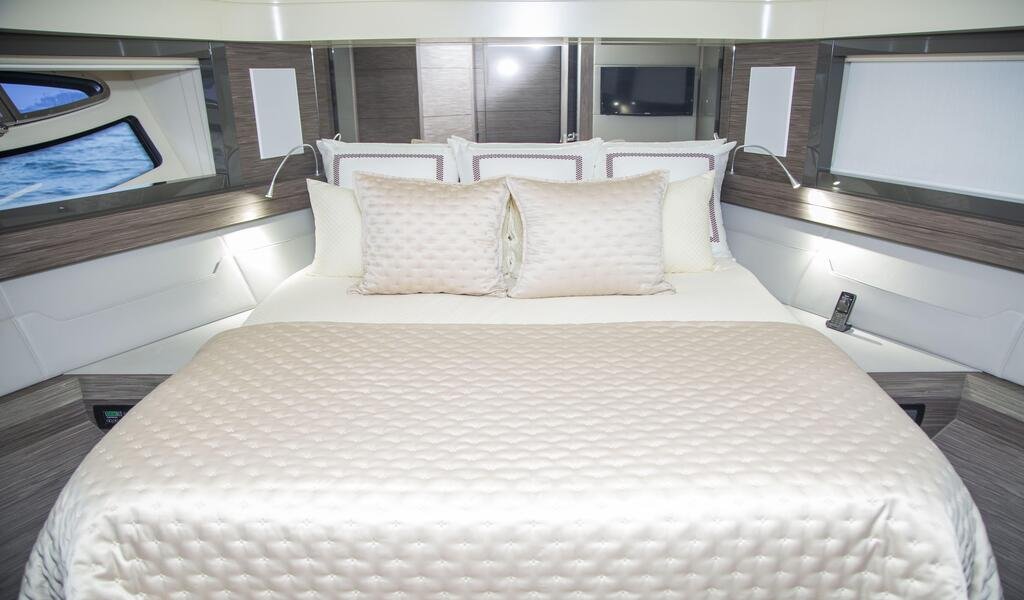 82FT Straga image 17
