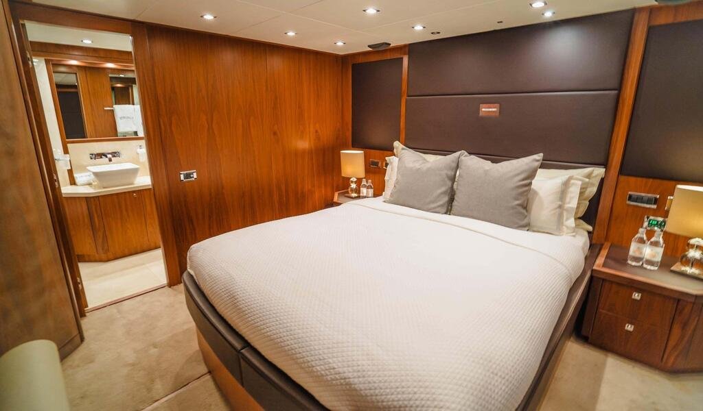 115ft Sunseeker image 12
