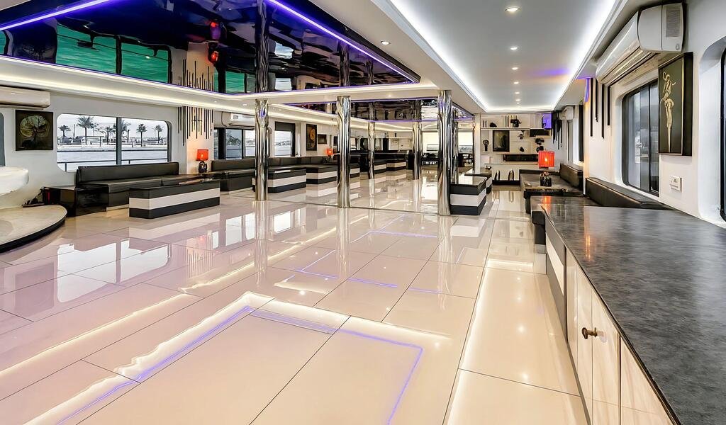 150ft Rave image 12