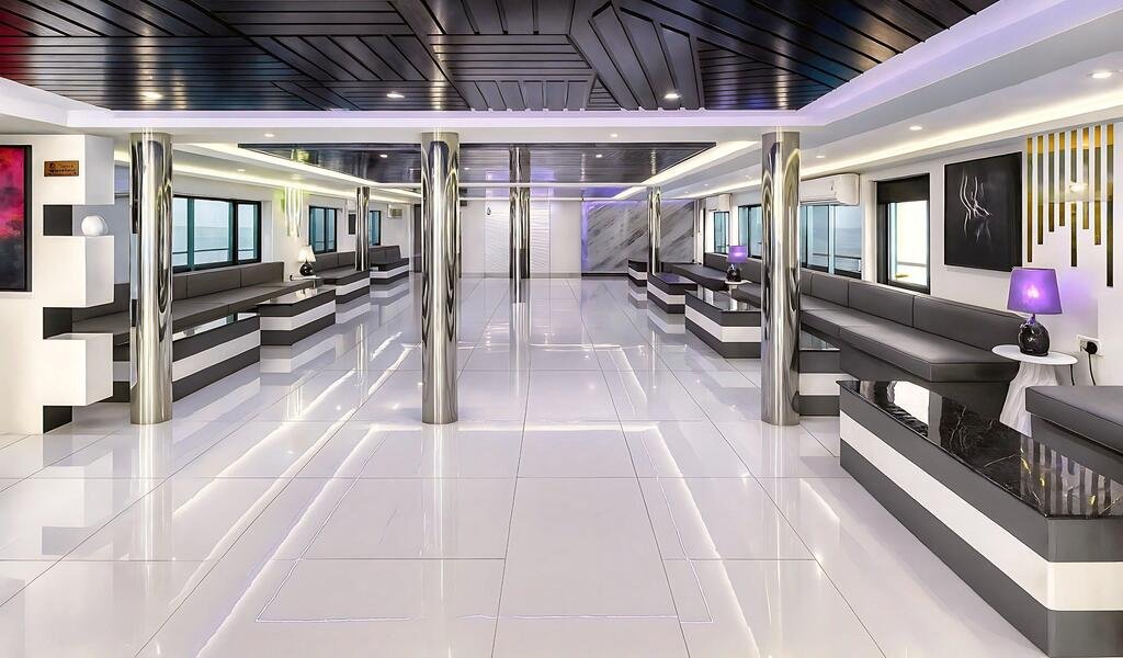 150ft Rave image 15