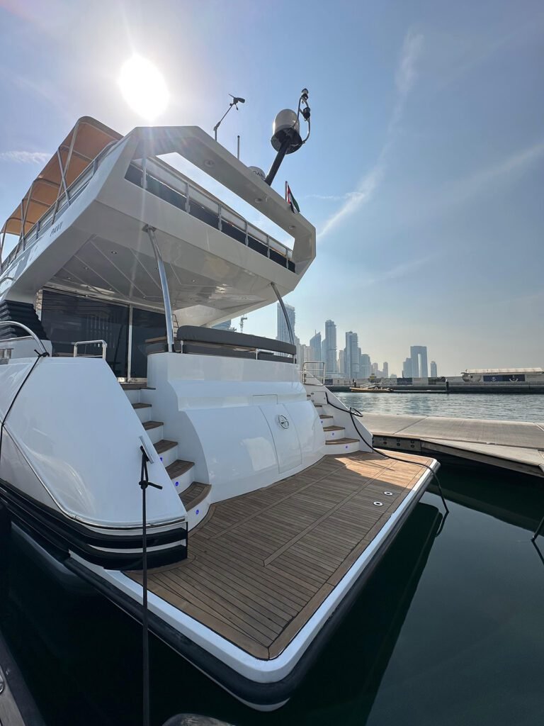 80ft Duretti Yacht image 3