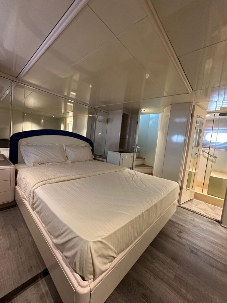 80ft Duretti Yacht image 6