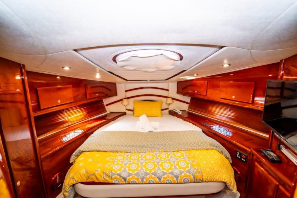 70ft Al Shali Yacht image 12