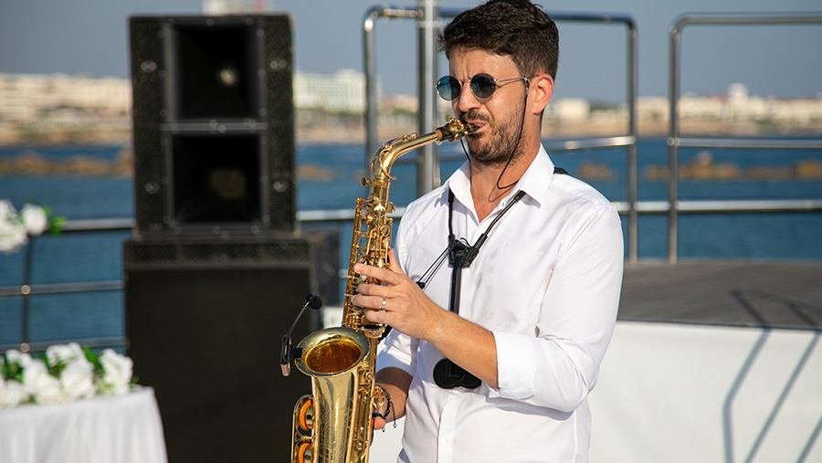 Live saxophonist performance on yacht event in Dubai
