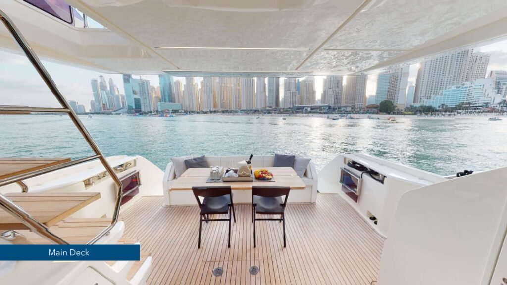67ft Ferretti Yacht image 5