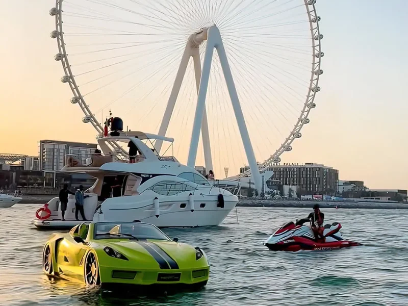 Water sports activites with trip package in dubai